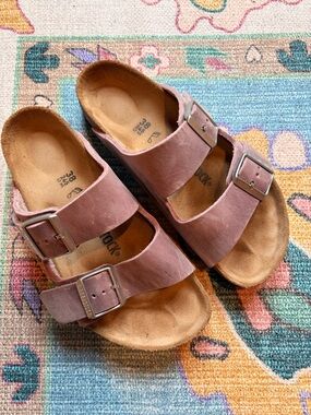 Birkenstock Arizona Sandals in Light Purple 38 new